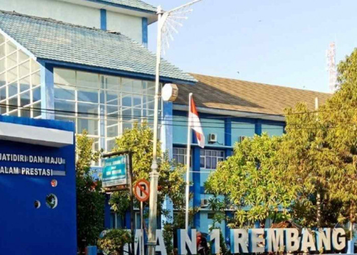 Diduga Keracunan Menu Pedas MBG, 107 Siswa SMAN 1 Rembang Diare Massal, Kepala Sekolah Buka Suara 