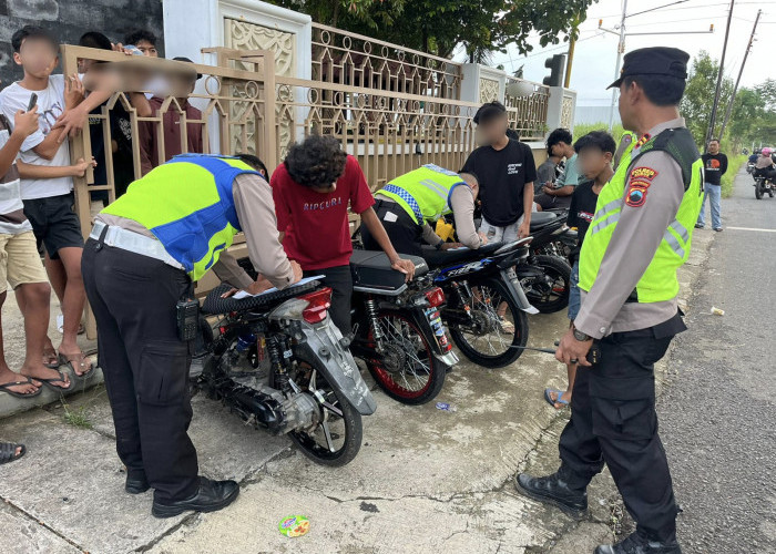 Aksi Balap Liar di Kudus Diobrak abrik Polisi, Pelaku Ditangkap dan Belasan Motor Diamankan