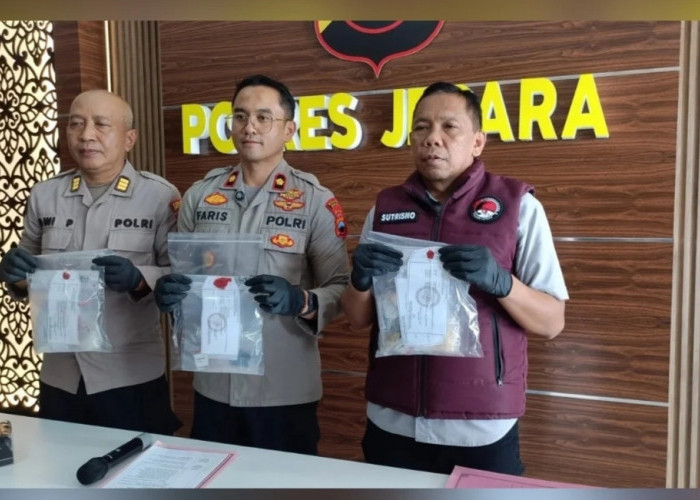 Jaringan Peredaran Sabu di Jepara Terbongkar, Polisi Tangkap Tiga Pelaku Bawa Puluhan Paket Serbuk Setan