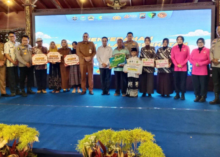 Hari Bhayangkara ke-80, Polda Jateng dan Pemkot Tegal Gelar Bakti Sosial Kesehatan