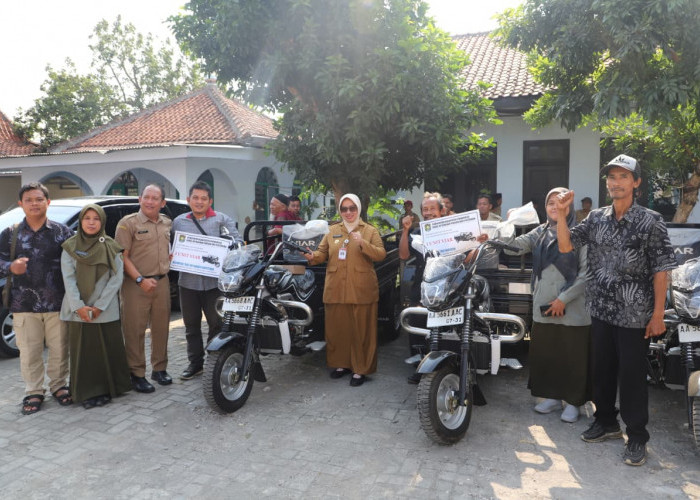 Dorong Ketahanan Pangan, Pemkab Purworejo Bagikan Alsintan dan Bantuan Ternak