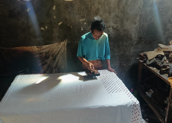 Warisan Kakek Buyut, Daster Batik Pekalongan milik Latifah Eksis hingga Jakarta dan Surabaya