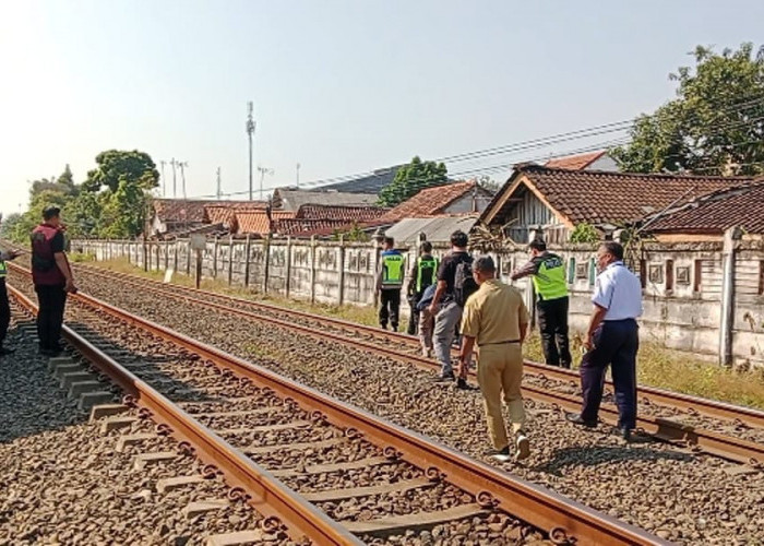 Nekat Terobos Perlintasan, Warga Batang Tewas Tertemper KA Kamandaka