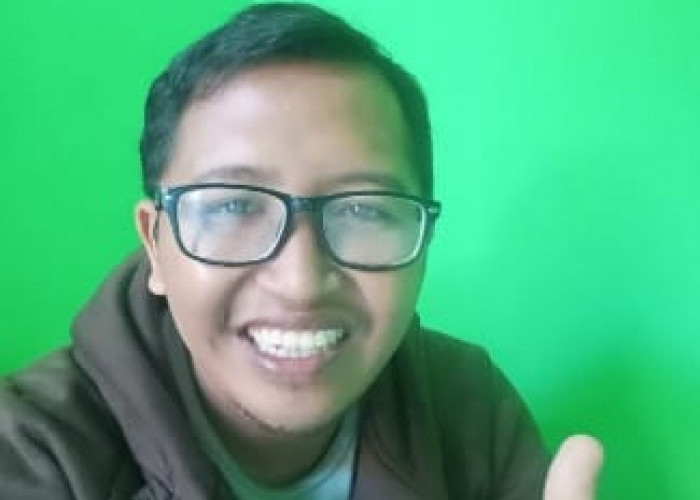 Guru Juga Orang Biasa