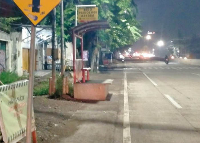Betonisasi Jalan Majapahit Semarang Disorot DPRD, Sejumlah Halte Trans Semarang Terendam