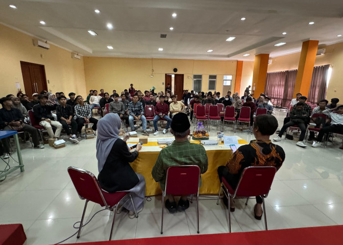 Mahasiswa Kabupaten Tegal Diminta untuk Kuatkan Demokrasi