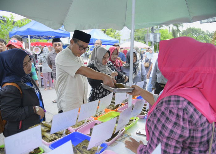 Menumbuhkan Perekonomian Warga Semarang, Bazar Ramadan Tersebar di Berbagai Titik 