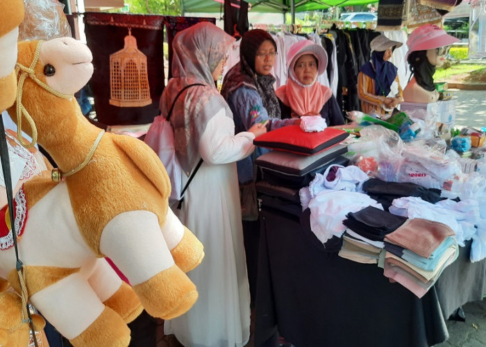 Perlengkapan dan Oleh-oleh Haji di Semarang Naik 85 persen, Ini Barang yang Paling Dicari Jamaah!