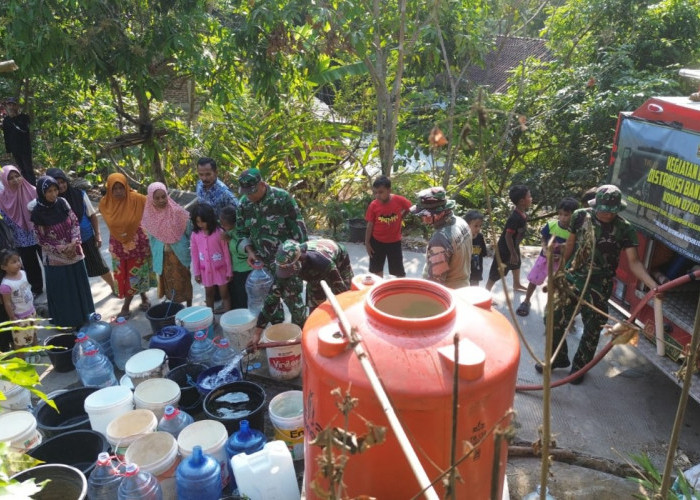 Kodim 0709 Kebumen Salurkan Air Bersih ke 15 Titik, Bantu Warga Hadapi Krisis Air