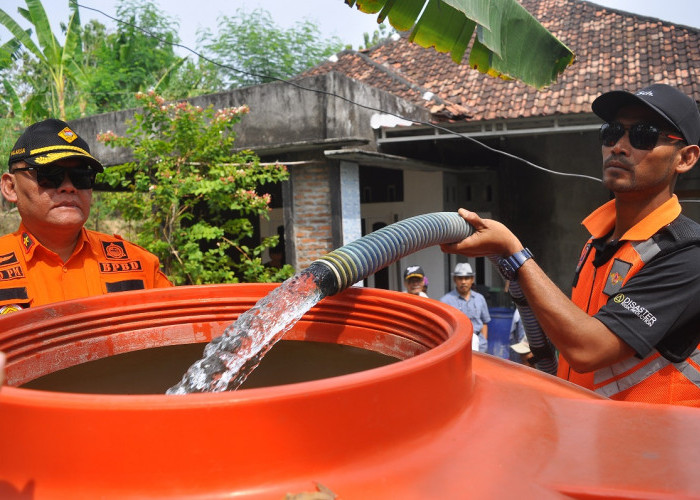 Kemarau Datang, BPBD Kota Semarang Siagakan 900 Ribu Liter Air Bersih 