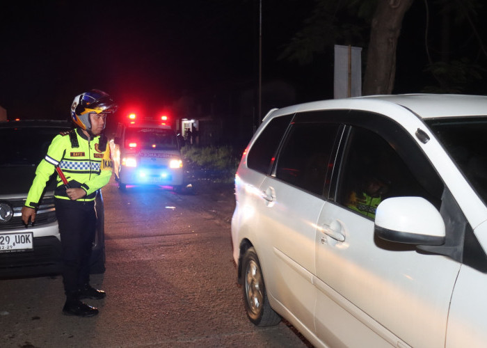 Kapolres Tegal Turun Langsung Urai Kemacetan Hingga Brebes, Arus Mudik Lancar