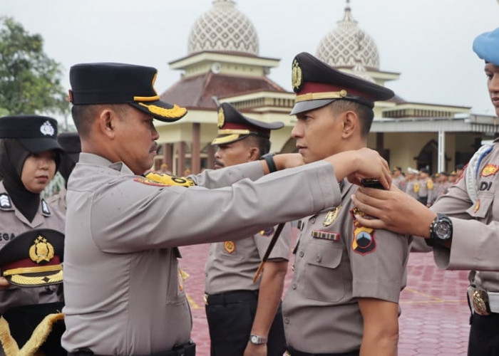 123 Personel Polres Grobogan Naik Pangkat, Kapolres: Jadilah Contoh yang Terbaik