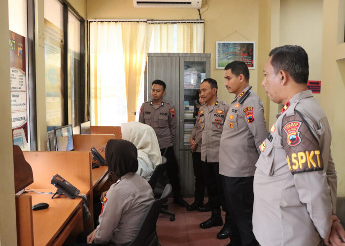 Maksimalkan Kanal Hotline 110, Polres Jepara Dukung Kelancaran Mudik Lebaran