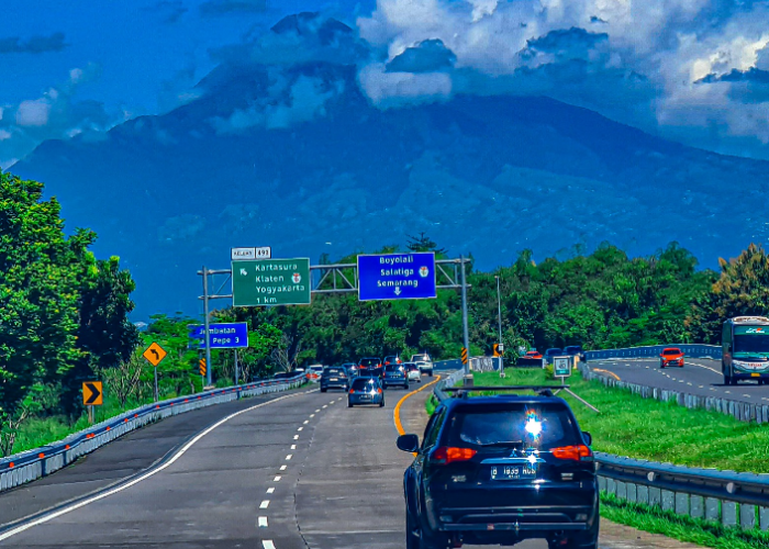 Alami Peningkatan, Jalan Tol Solo-Ngawi Dilintasi 24.029 Kendaraan Per Hari 