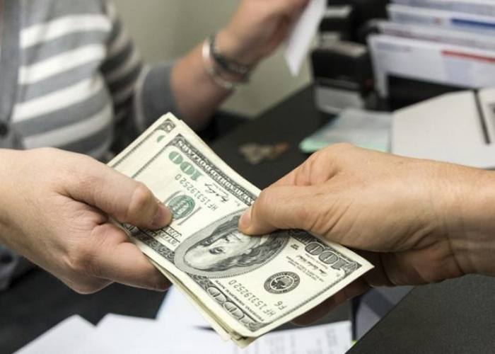 8 Cara Ini Dapat Memudahkan Meminjam Uang di Bank Agar Disetujui dan Cepat Cair, Begini Syaratnya!