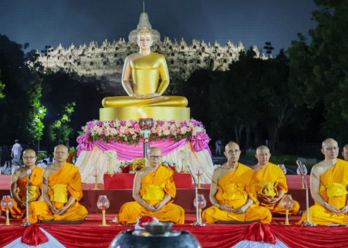 Ribuan Lampion Waisak Hiasi Langit Borobudur, Dongkrak Pariwisata dan Ekonomi Masyarakat