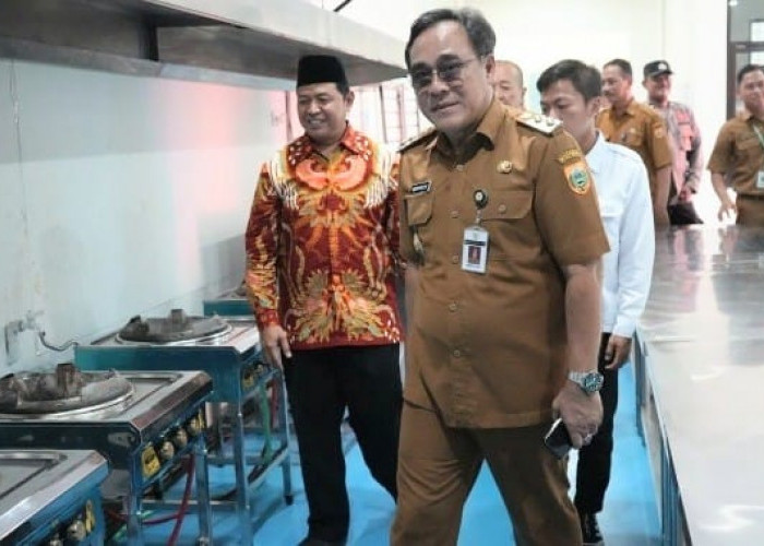 Muhamadiyah Pemalang Miliki 3 Dapur  SPPG, Wabup Pemalang Ingatkan Kepala Dapur dan Juru Masak 