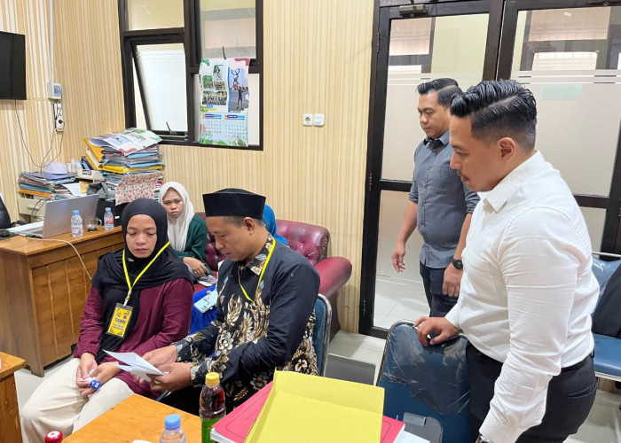 BAB Berdarah Saat Dirawat, Pulang Dengan Diagnosis Cystitis: Keluarga MHAQ Minta Penanganan RSUD Diusut Tuntas