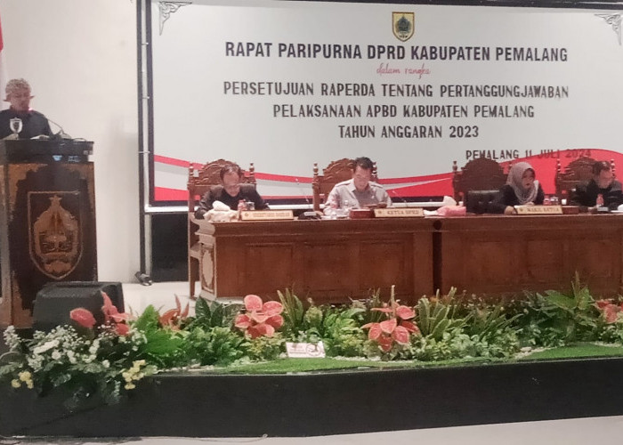 Fraksi DPRD Kabupaten Pemalang Sampaikan Pendapat Akhir 