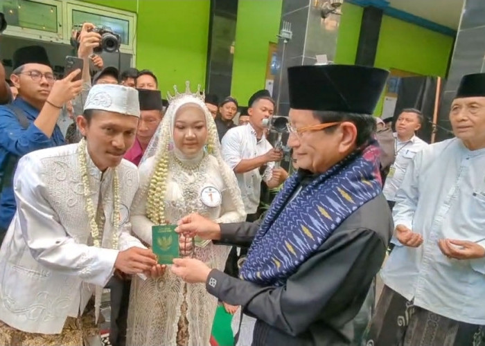 20 Pasangan di Pemalang Nikah Massal Gratis, Diarak Kereta Kuda dan Dapat Bantuan Modal dari Menag