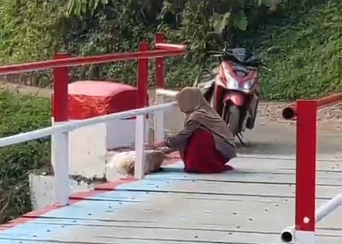 Miris! Sungai di Wisata Pagilaran Batang jadi Tempat Sampah 'Warga'