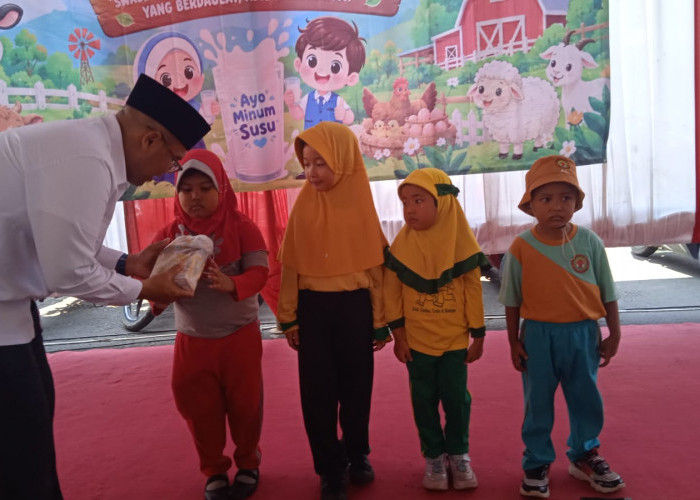 Gerakan Minum Susu dan Makan Telur di Batang, Dorong Kebiasaan Protein Hewani Sejak Dini
