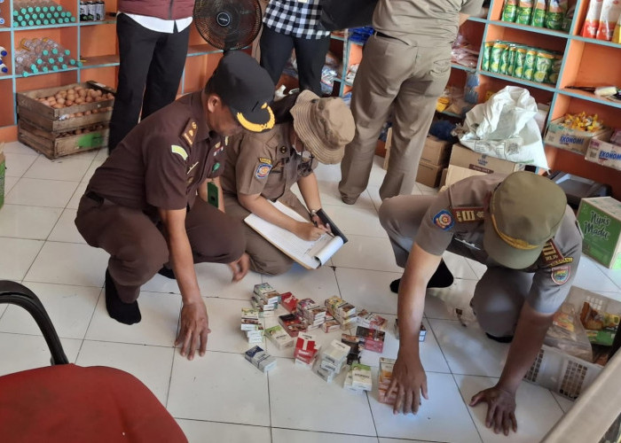 Gerebek Warung Madura, Satpol PP dan Petugas Gabungan Sita 11 Ribu Batang Rokok Ilegal