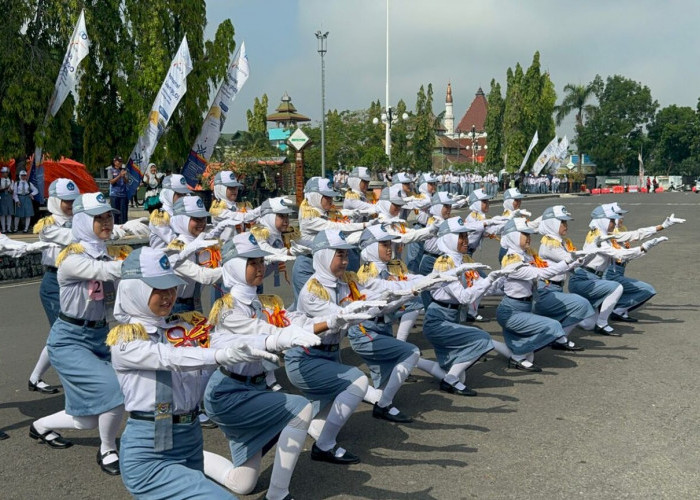 Perlombaan Gerak Jalan Variasi antar Pelajar di Blora Tekankan Harmoni, Kedisiplinan dan Kebersamaan