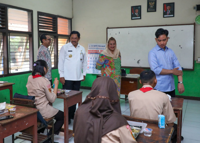 Pemprov Jateng Dukung Penuh Program Makan Siang Bergizi Gratis untuk Siswa