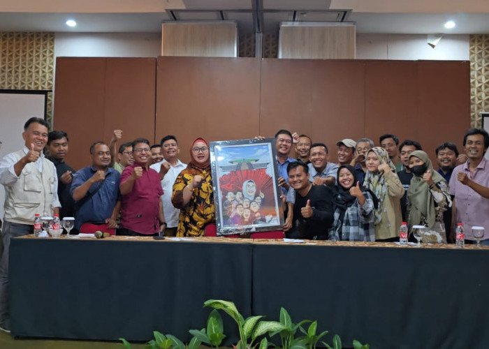 Jabatan Bupati Sragen Berakhir, Mbak Yuni Titipkan Sragen Kepada Wartawan