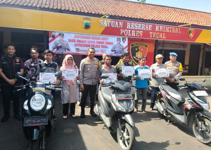 Polres Tegal Serahkan 7 Motor Hasil Kejahatan kepada Pemiliknya 