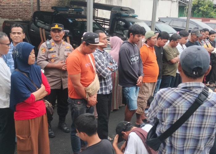 Tak Peduli Ancaman Polisi, Tawuran Remaja Bersajam Dua Kampung Pecah di Sukolilo Pati
