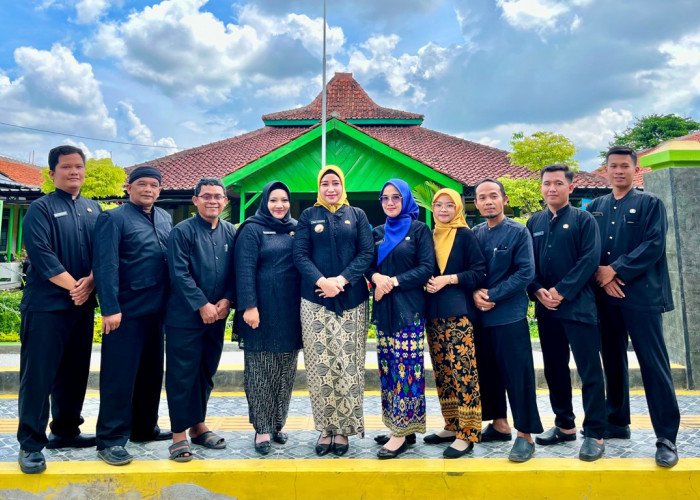 Mengintip Prasasti 1924 di Pendopo Balai Desa Slawi Kulon Tegal