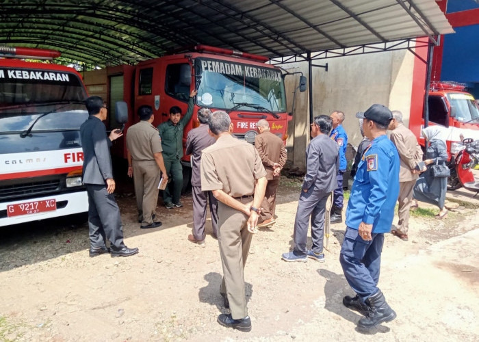 Ketua Komisi 1 DPRD Batang Ungkap Kondisi Mengenaskan Armada Damkar