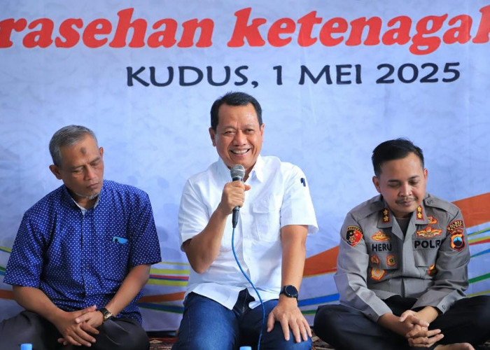Gelombang PHK Dipastikan Tidak Terjadi, Bupati Samani: Kami Upayakan Kudus Harmonis 