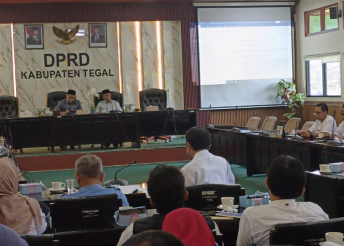 DPRD Kabupaten Tegal Gagas Raperda Pemeliharaan Jalan dan Infrastruktur Berkelanjutan ‎