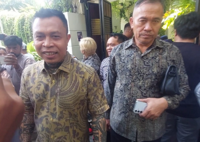 Panglima Jilah Temui Jokowi di Solo, Sampaikan Undangan Pertemuan Adat Dayak