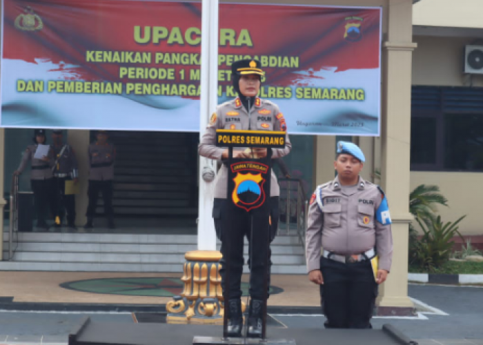 Kapolres Semarang AKBP Ratna Quratul Ainy Pimpinan Upacara Kenaikan Pangkat