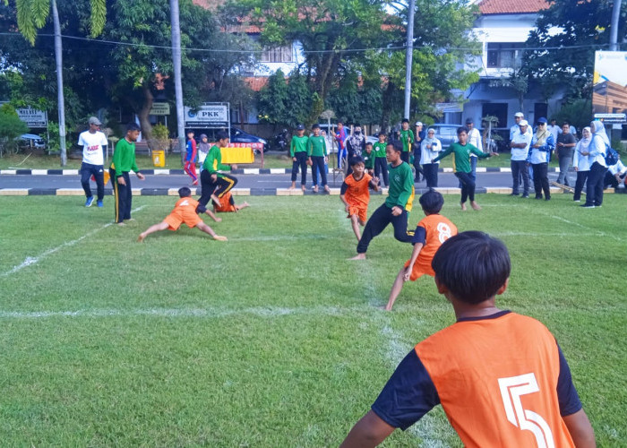 Gobak Sodor Masuk Ekstrakurikuler Sekolah, Bupati Batang Siap Lawan Dominasi Gadget