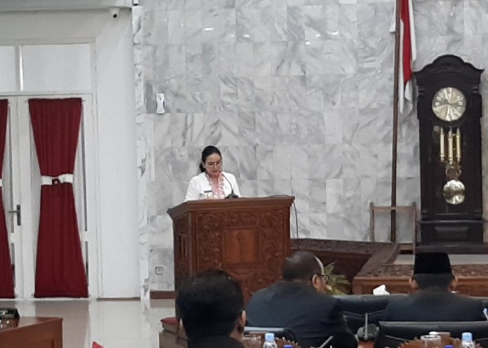 Wali Kota Semarang Paparkan LKPJ 2024, Fokus Program Pro Rakyat dan Efisiensi Anggaran di Sidang Paripurna