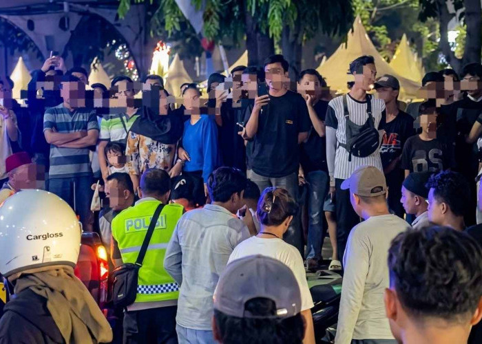 Detik-detik Sejoli Asal Jepara Cekcok di Alun-alun Kudus Hingga Bikin Macet, Sang Wanita Sesak Napas Saat Diam