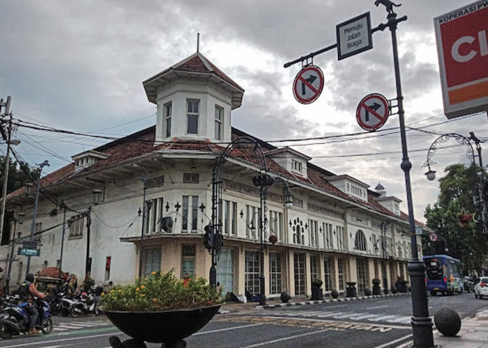 Seharian di Jalan Braga Bandung, Ini 4 Tempat Asik yang Wajib Dikunjungi