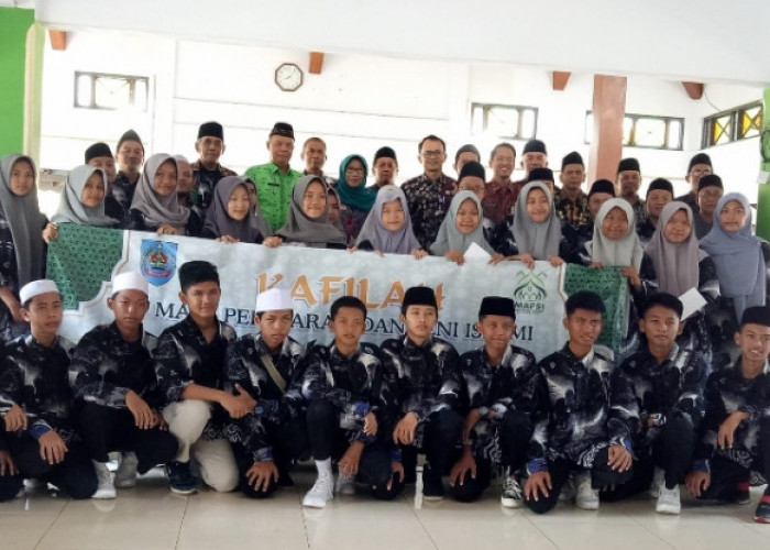 Bupati Tegal Umi Azizah Lepas Delegasi  Kalifah Mapsi Tingkat Provisi Jawa Tengah 