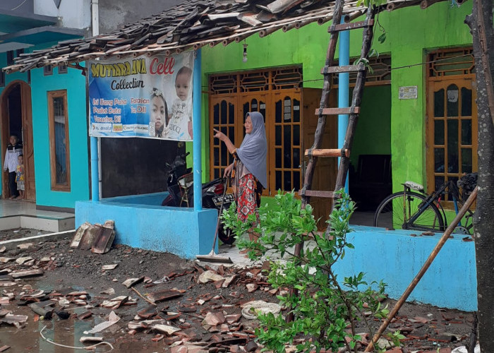 Innalilahi, Angin Puting Beliung Terjang Dua Desa di Kabupaten Tegal 
