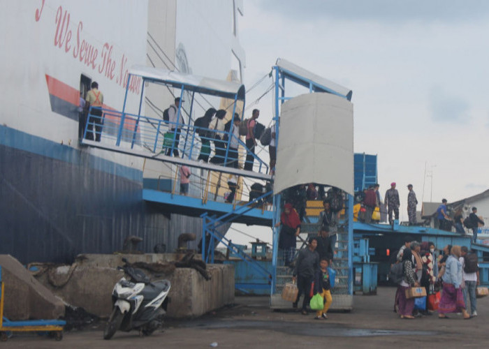 Gelar Patroli Terpadu di Nataru, Karantina Jateng Perketat Pengawasan di Tanjung Emas
