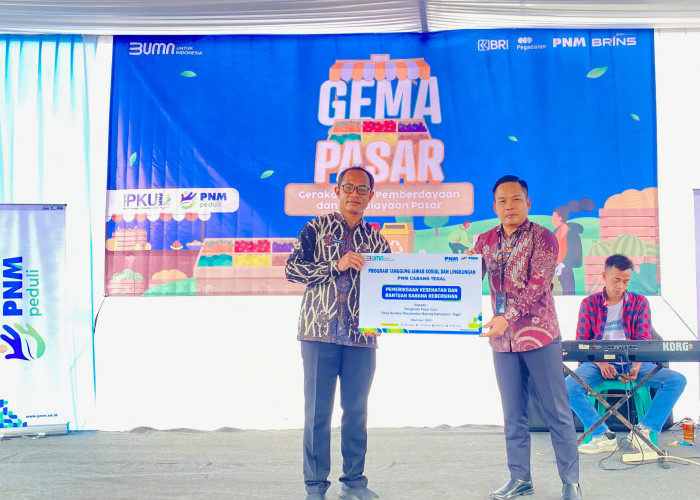 Pedagang Pasar Guci Kabupaten Tegal Dapat Pemeriksaan Kesehatan Gratis dan Sarana Kebersihan dari PNM Peduli