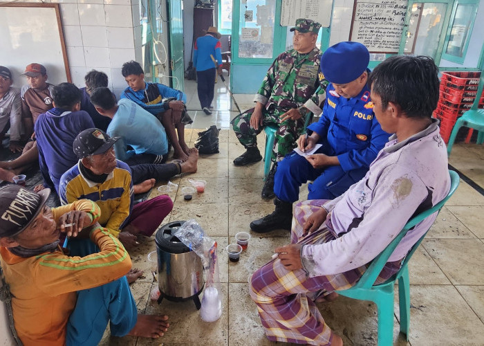 Kapal Nelayan Tenggelam di Perairan Batang, 15 ABK Selamat Setelah Terapung 1,5 Jam