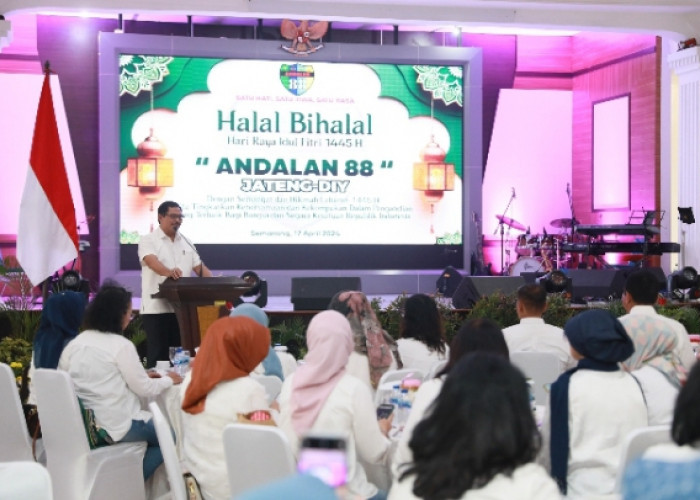 Pj Gubernur Jateng: Budaya Halal bi Halal Perlu Dilestarikan