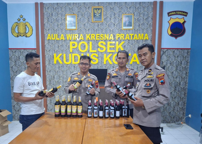 Sistem COD Miras Dibongkar Polisi, Polsek Kudus Kota Gulung Pengedar Miras 