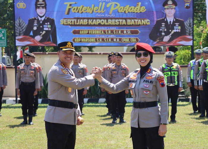 Kombes Pol Warsono Resmi Nahkodai Polresta Batang